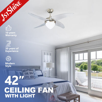 ราคาดี 4 MDF Blades Modern LED พัดลมเพดานแบบใช้มือถือรีโมทสำหรับห้องนั่งเล่น ออนไลน์